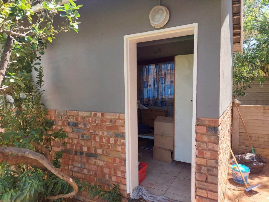 4 Bedroom Property for Sale in El Toro Park Northern Cape